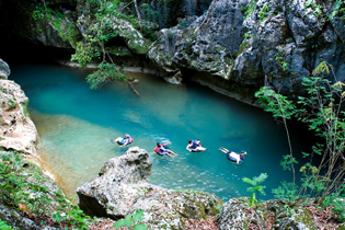 A lagoon near the caves